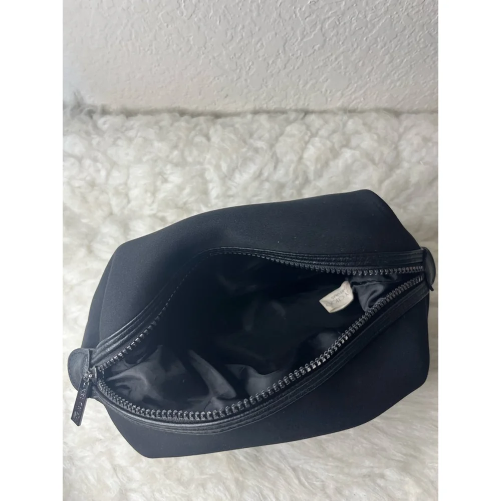 Jimmy Choo Parfums Cosmetic Travel Pouch Bag Black